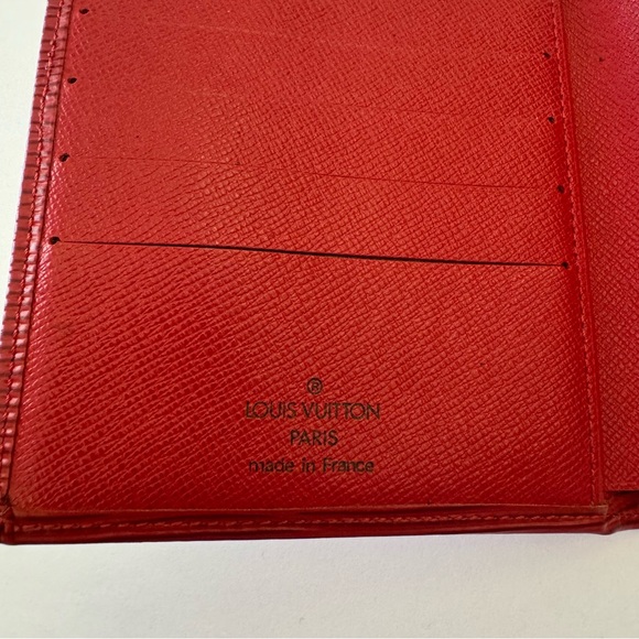 Authentic Louis Vuitton Epi Marco Red Wallet MI1908 (France, 1998) - Picture 4 of 7